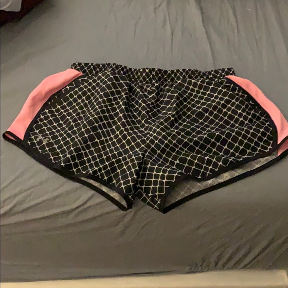 Running shorts
